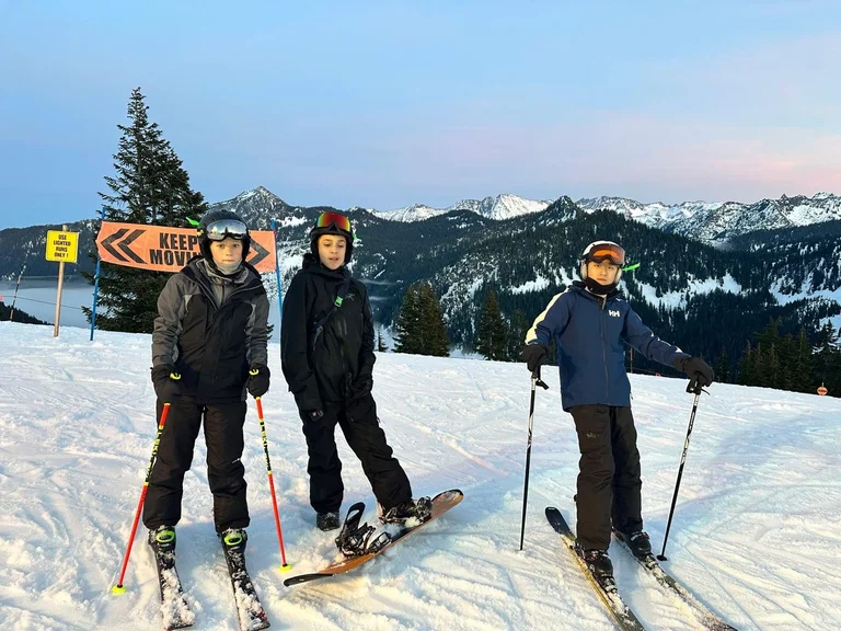 Ski Bus 